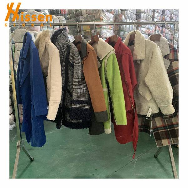 Wholesale Used Lady Short Coat(Thin) (2)